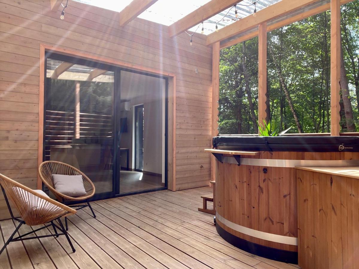 Madame Imagine, Lodges & Spa エピナル エクステリア 写真
