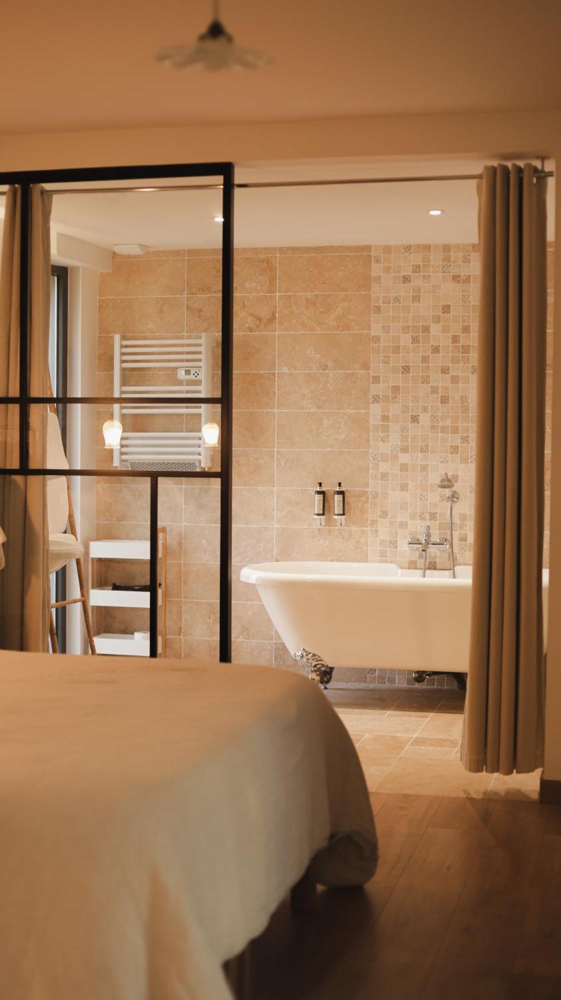 Madame Imagine, Lodges & Spa エピナル エクステリア 写真